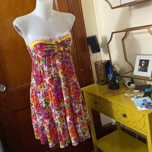 BETSEY JOHNSON Vintage Floral Swim Dress Sz medium - Picture 2 of 5